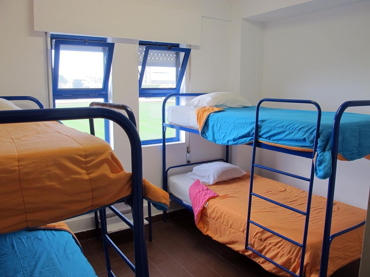 Azores Youth Hostels - Sao Miguel ปอนตาเดลกาดา ภายนอก รูปภาพ
