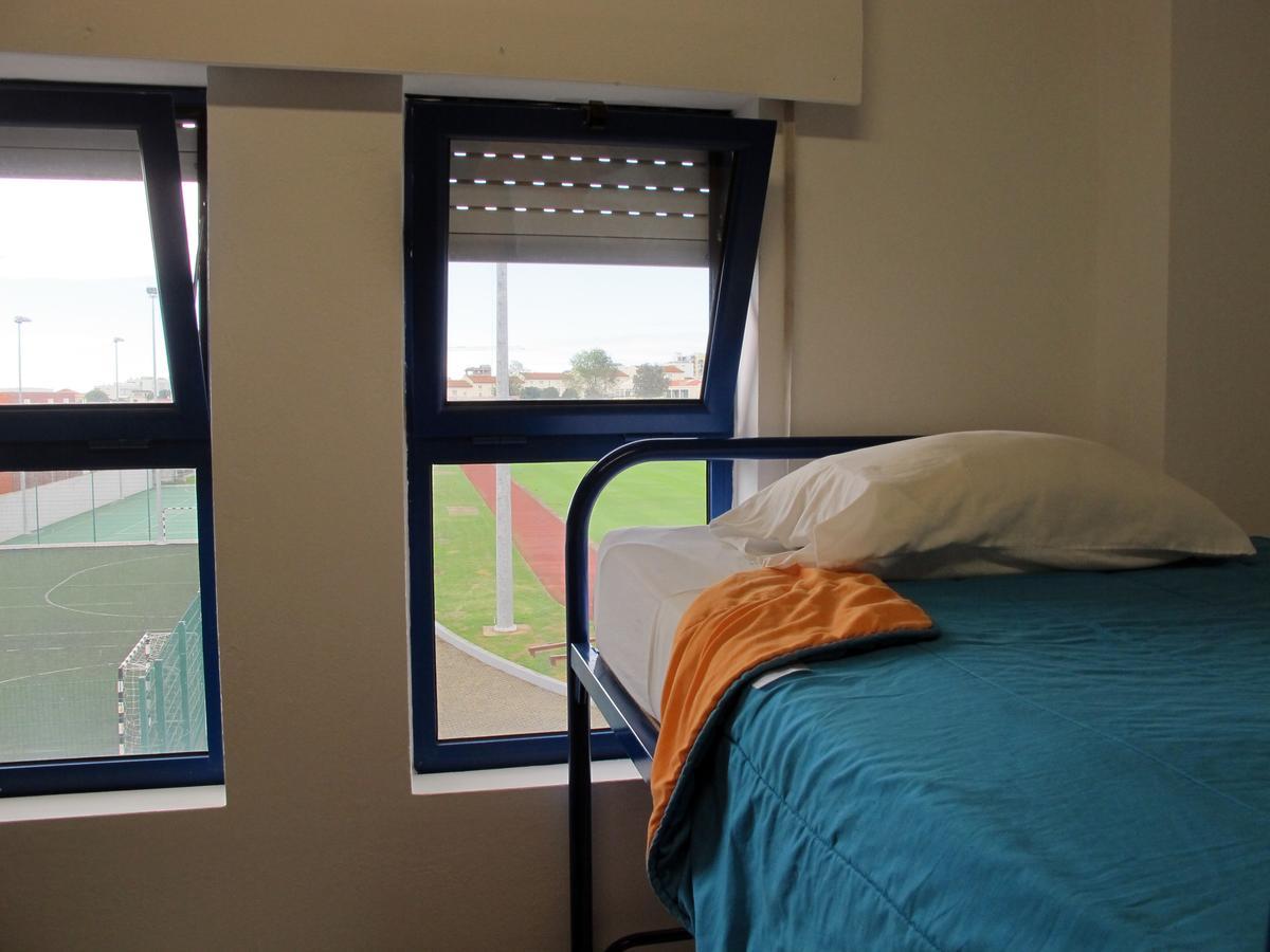 Azores Youth Hostels - Sao Miguel ปอนตาเดลกาดา ภายนอก รูปภาพ